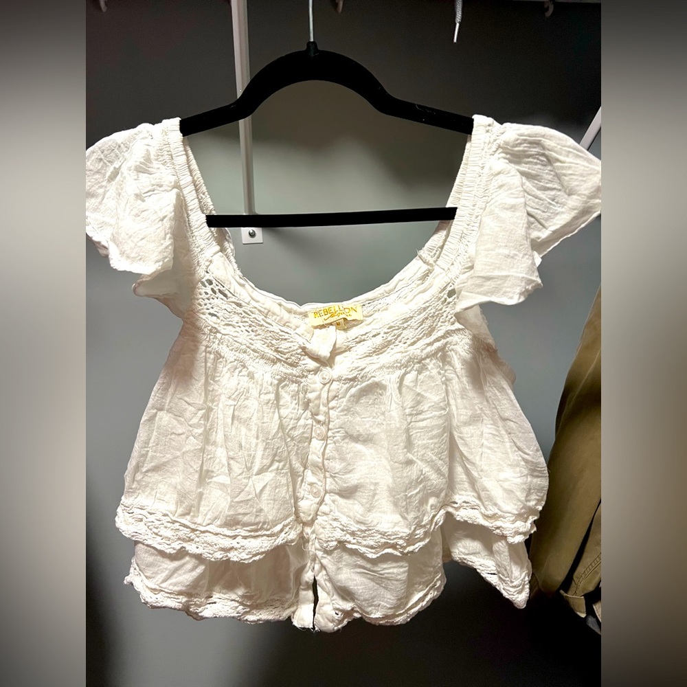 Flowy top